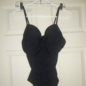 Love your Assets By Sara Blakely Spanx Swimsuit M